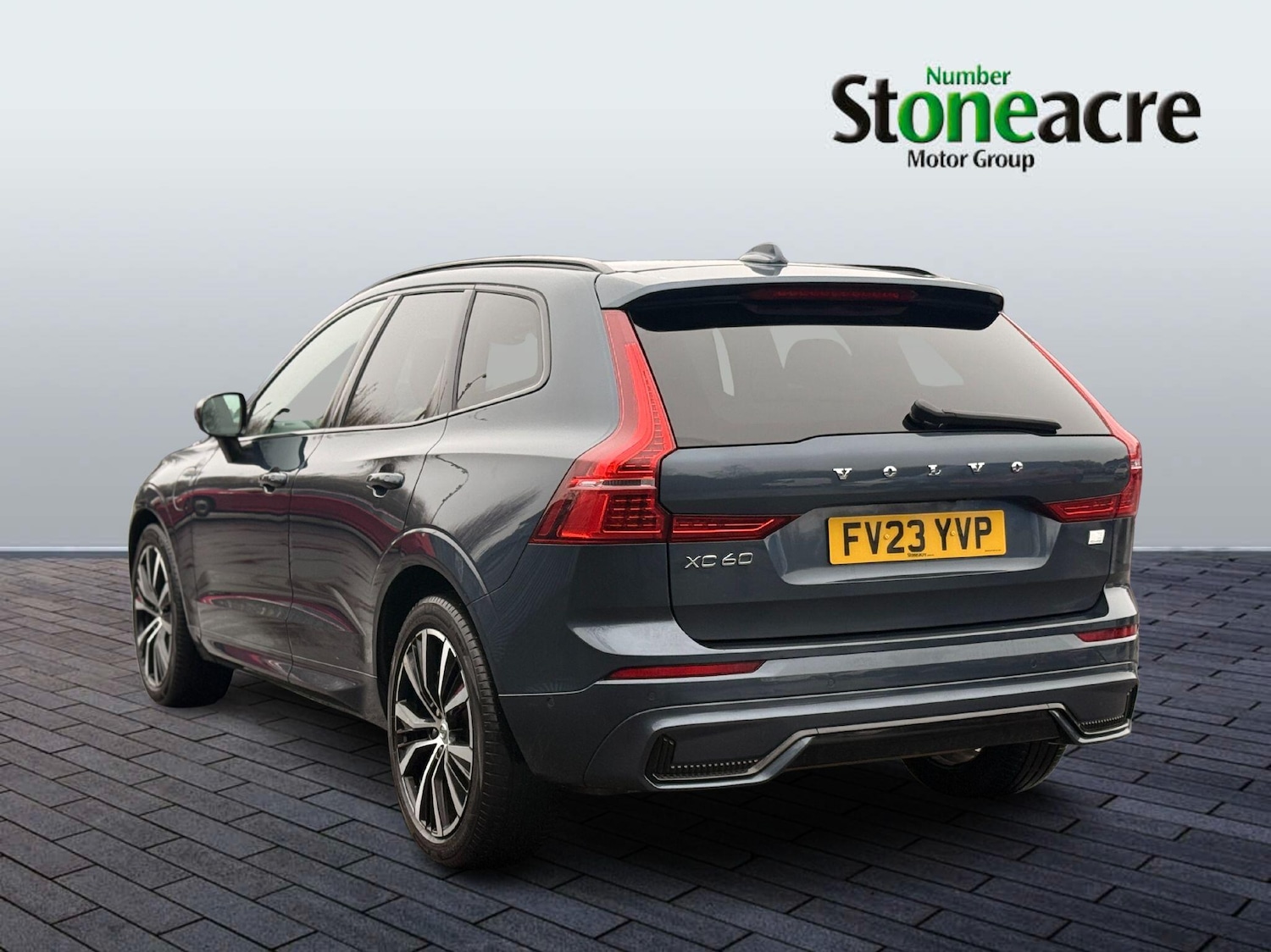 Used Volvo XC60 2023 for sale - 77253882: Photo 4