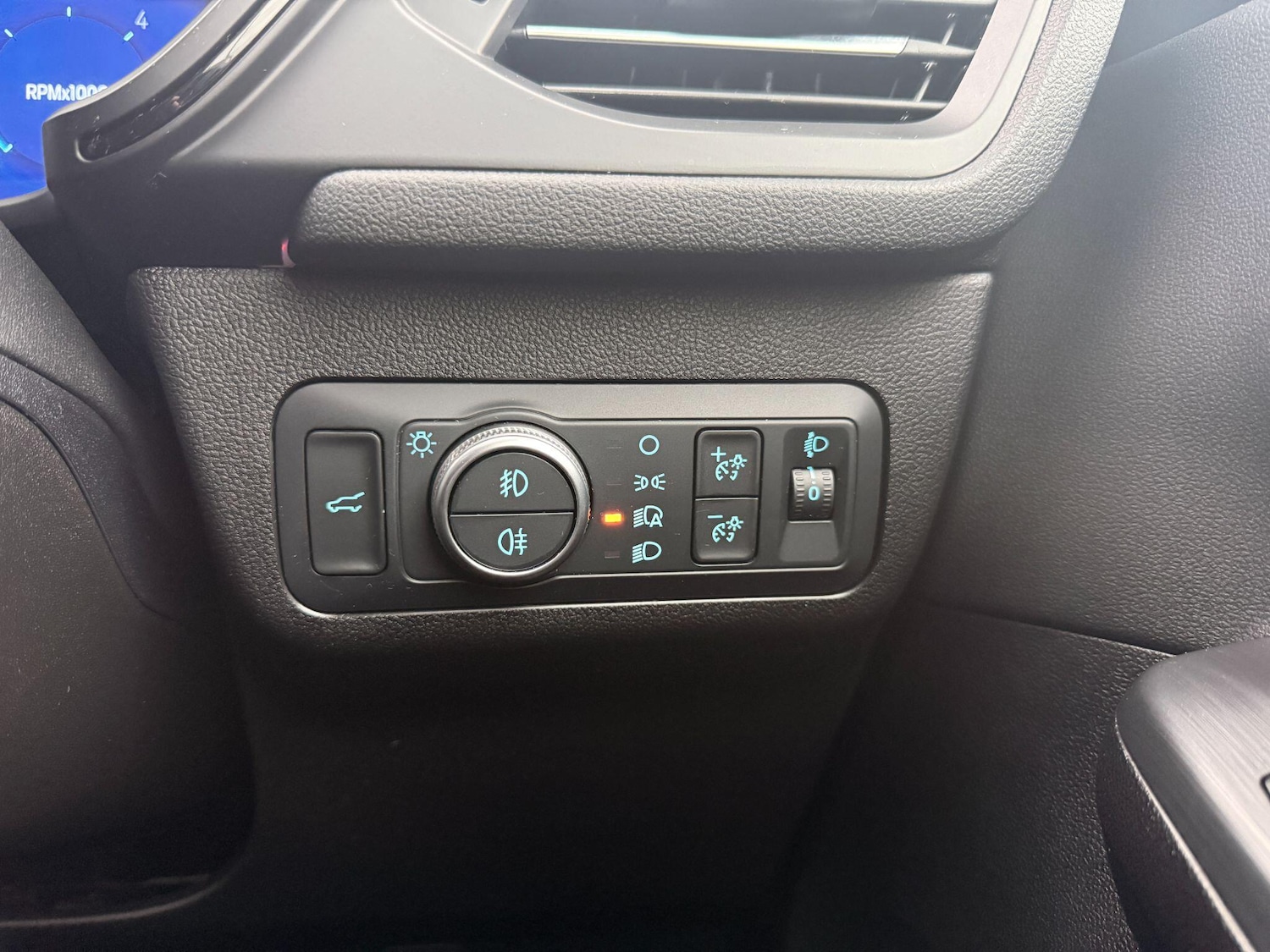 Used Ford Kuga 2022 for sale - 76326513: Photo 11