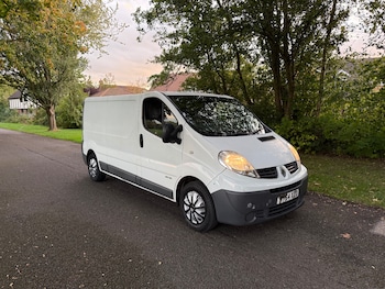 Used Renault Trafic 2015 for sale - 76177021: Photo
