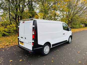 Used Vauxhall Vivaro 2016 for sale - 76488445: Photo