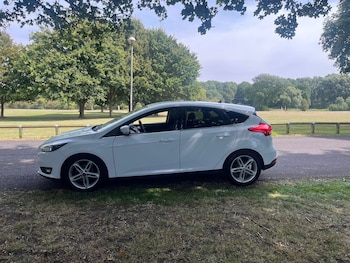 Used Ford Focus 2015 for sale - 75881970: Photo