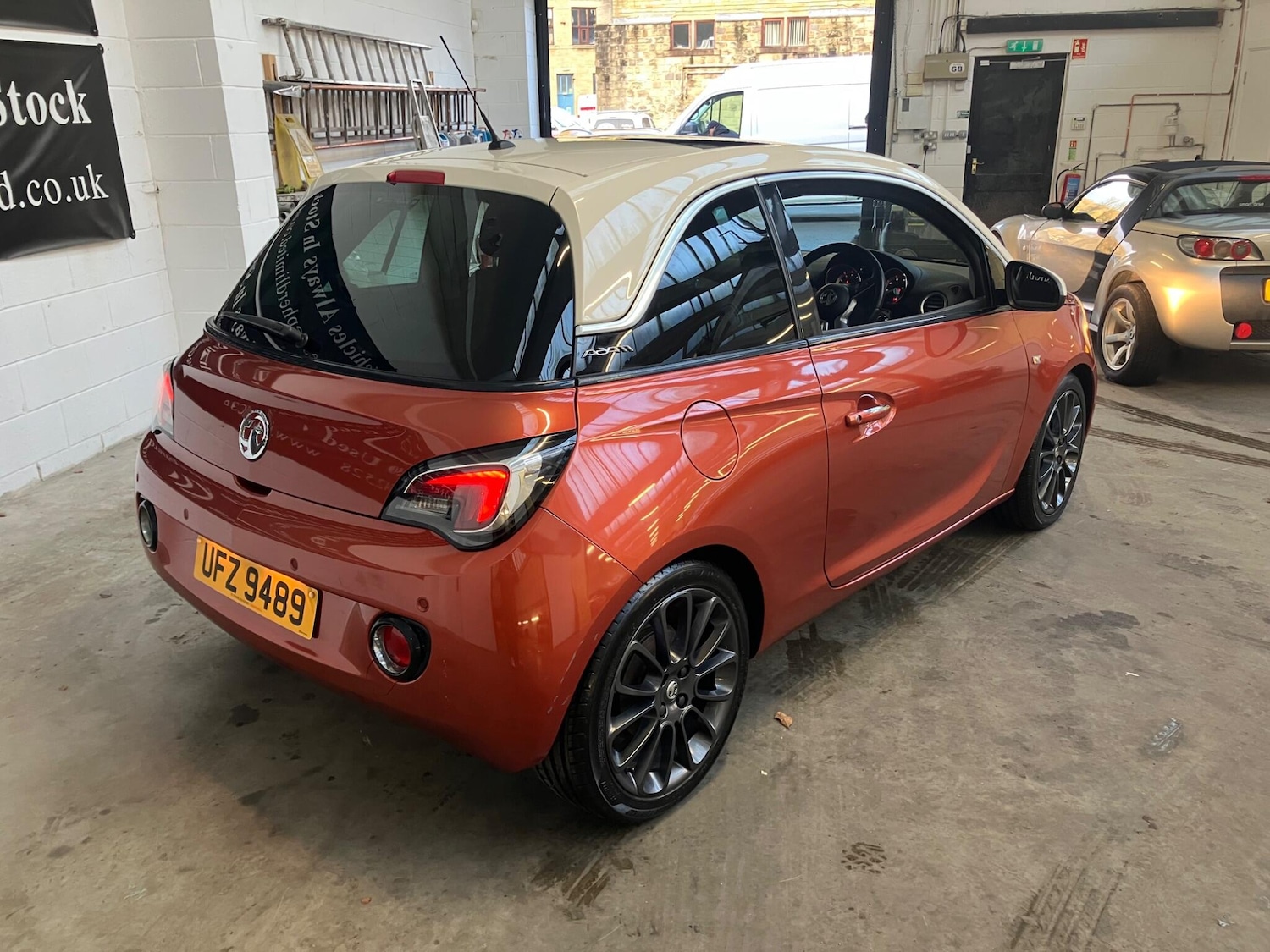 Used Vauxhall ADAM 2014 for sale - 77305487: Photo 3