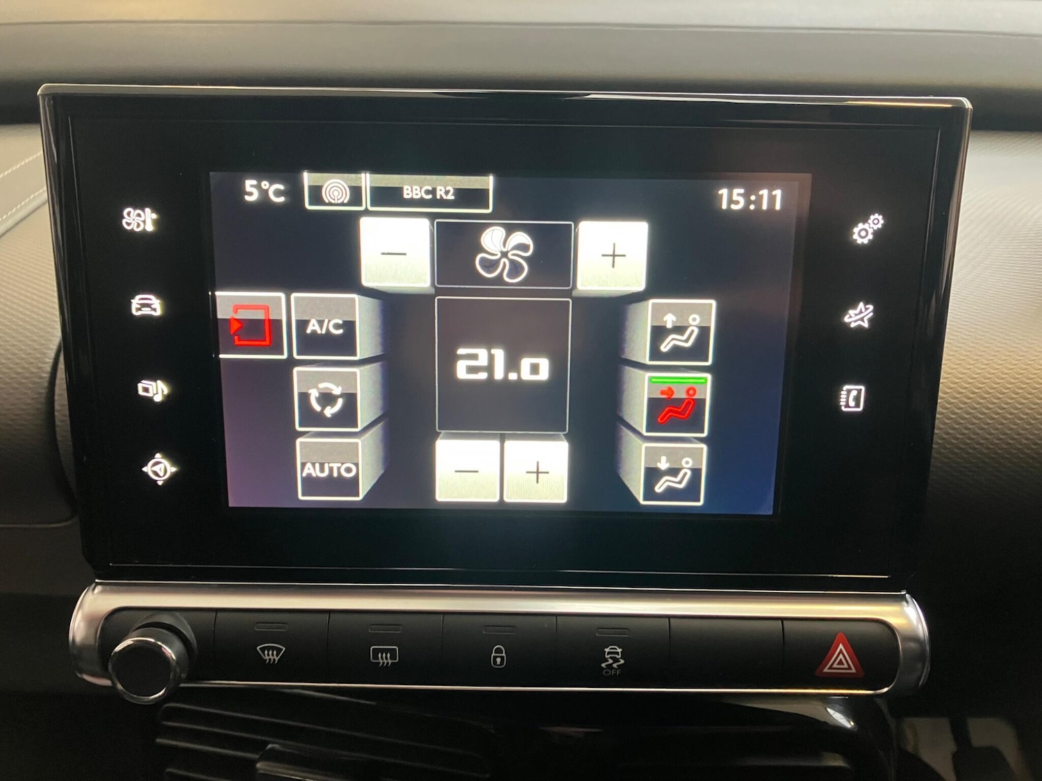 Used Citroen C4 Cactus 2017 for sale - 77625096: Photo 19