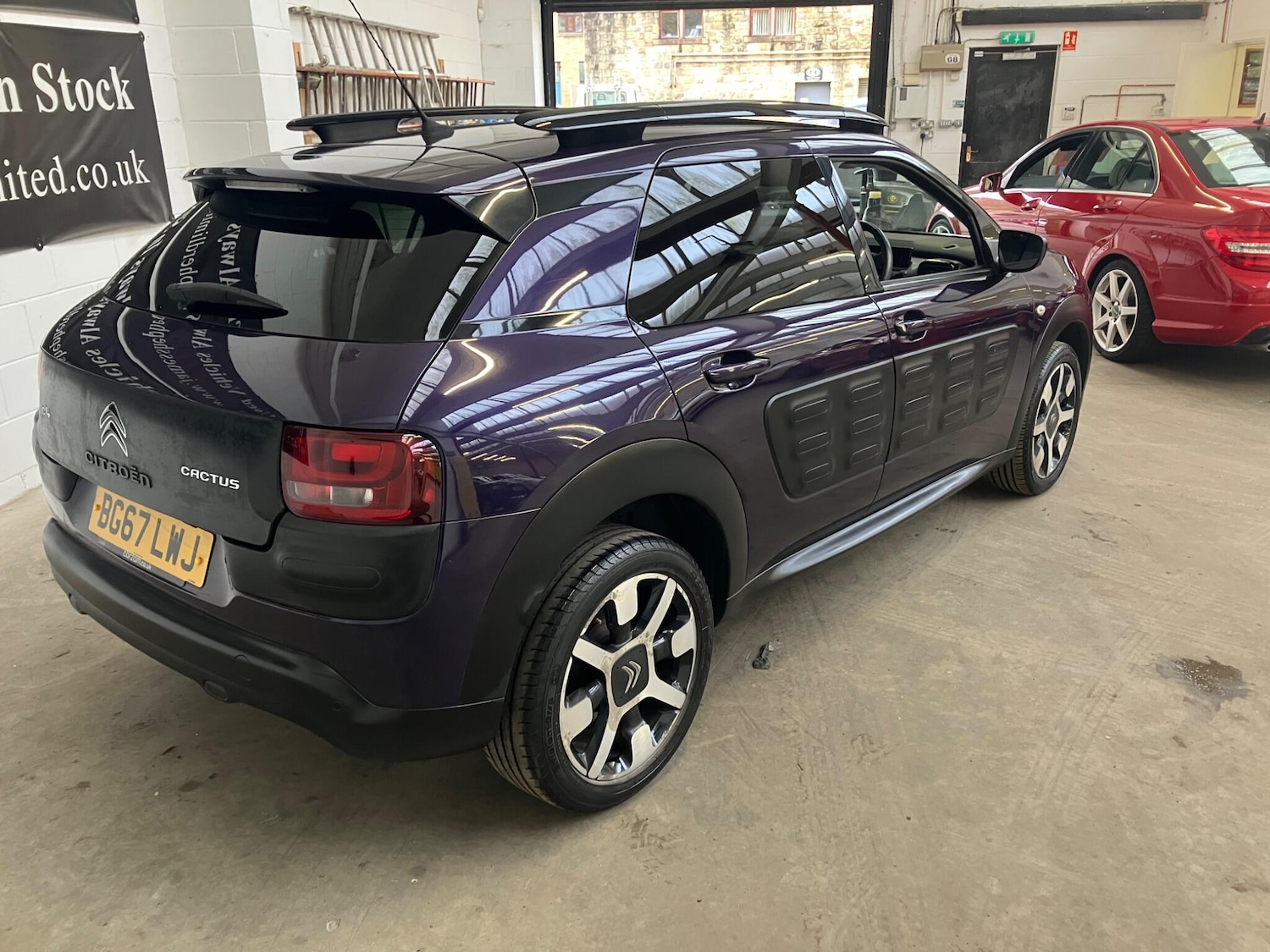 Used Citroen C4 Cactus 2017 for sale - 77625096: Photo 3