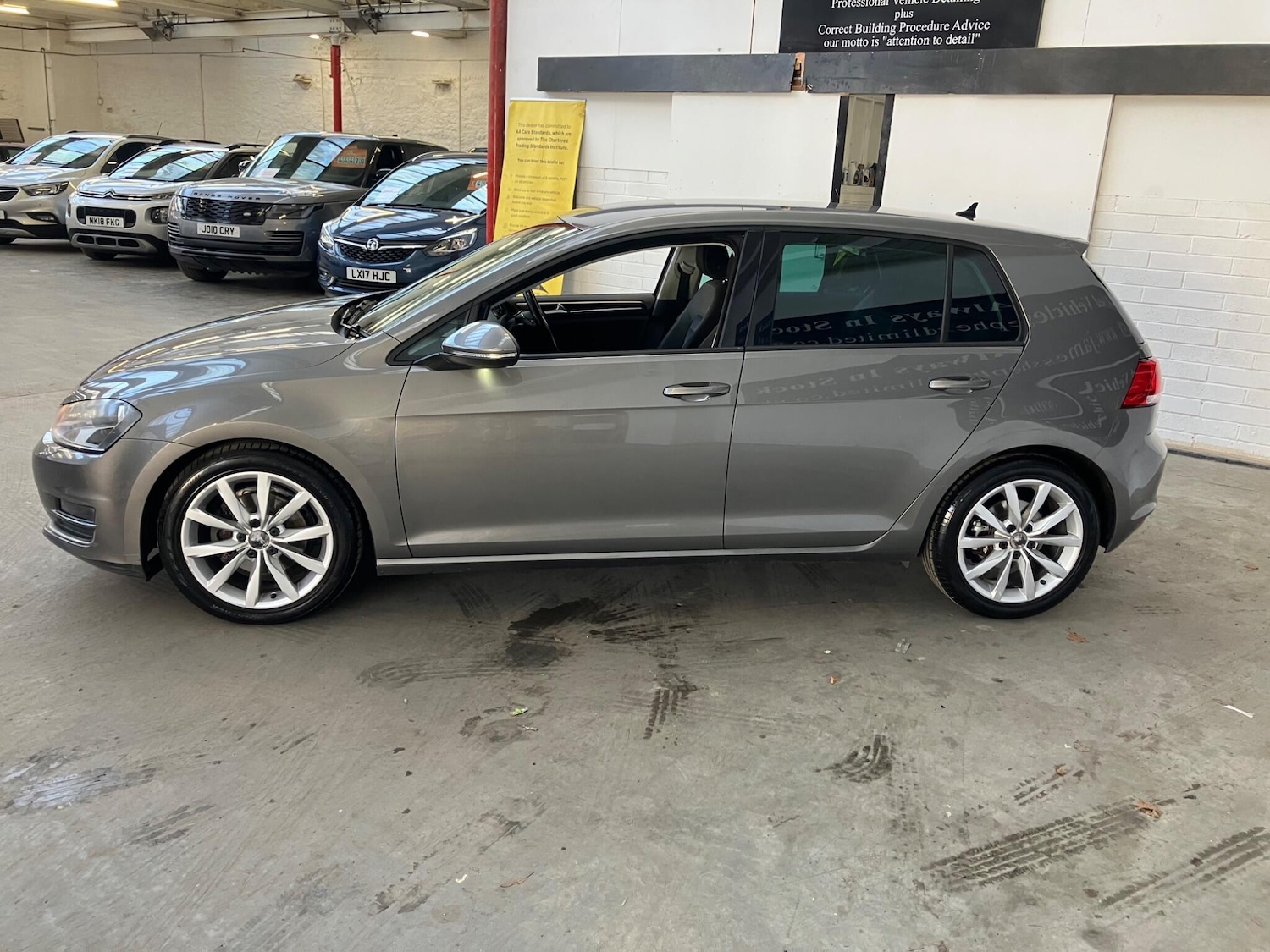 Used Volkswagen Golf 2013 for sale - 78170427: Photo 6