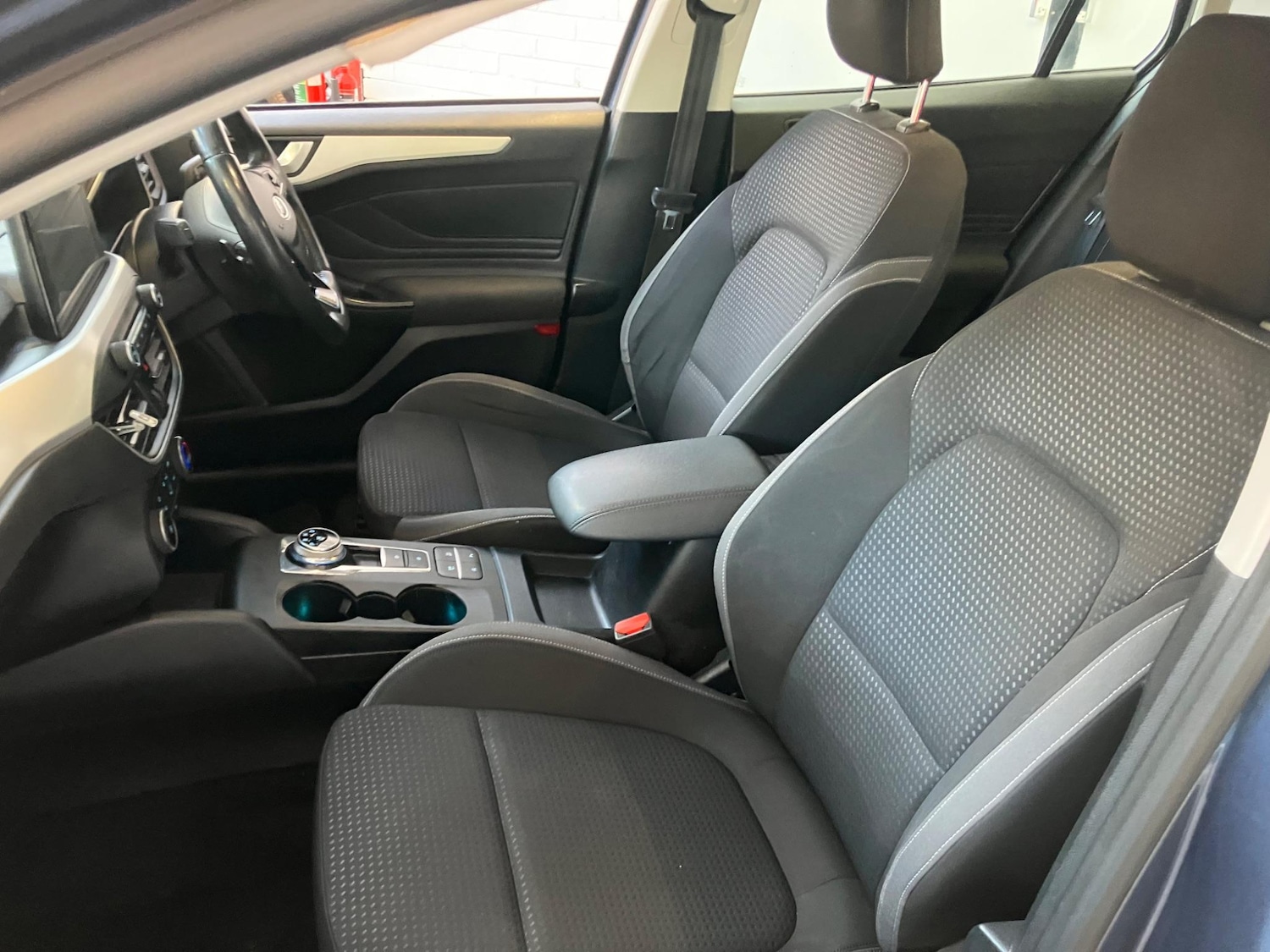Used Ford Focus 2019 for sale - 77306213: Photo 13