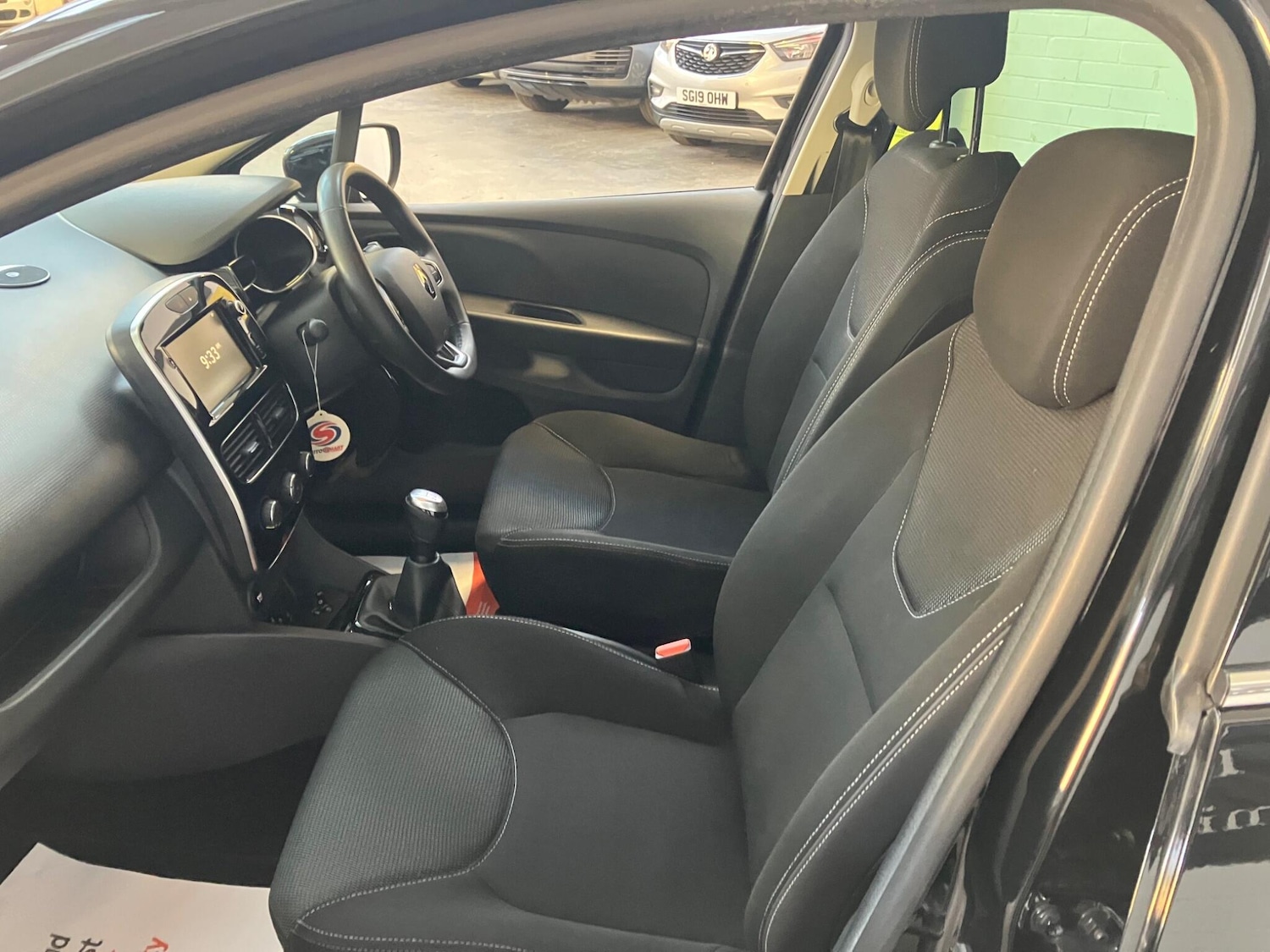 Used Renault Clio 2019 for sale - 77982706: Photo 14