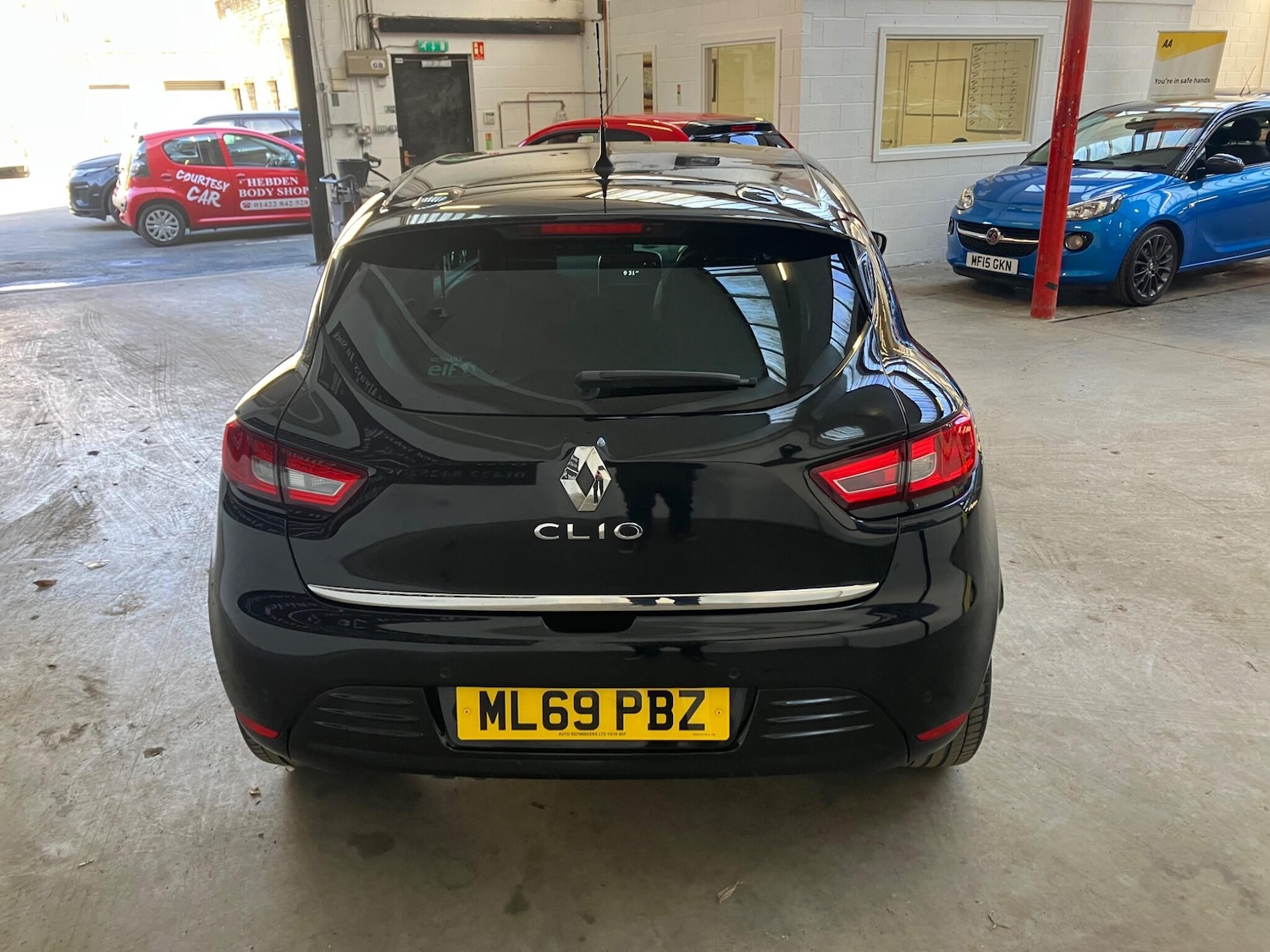 Used Renault Clio 2019 for sale - 77982706: Photo 4