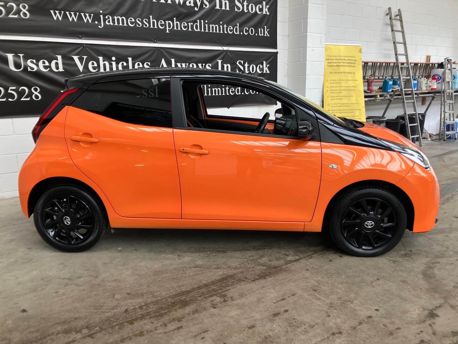 Used Toyota AYGO 2019 for sale - 77305149: Photo 2