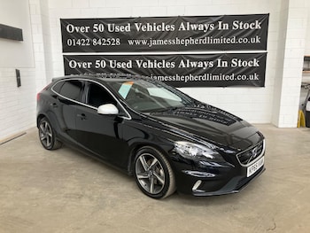 Used Volvo V40 2015 for sale - 78603032: Photo