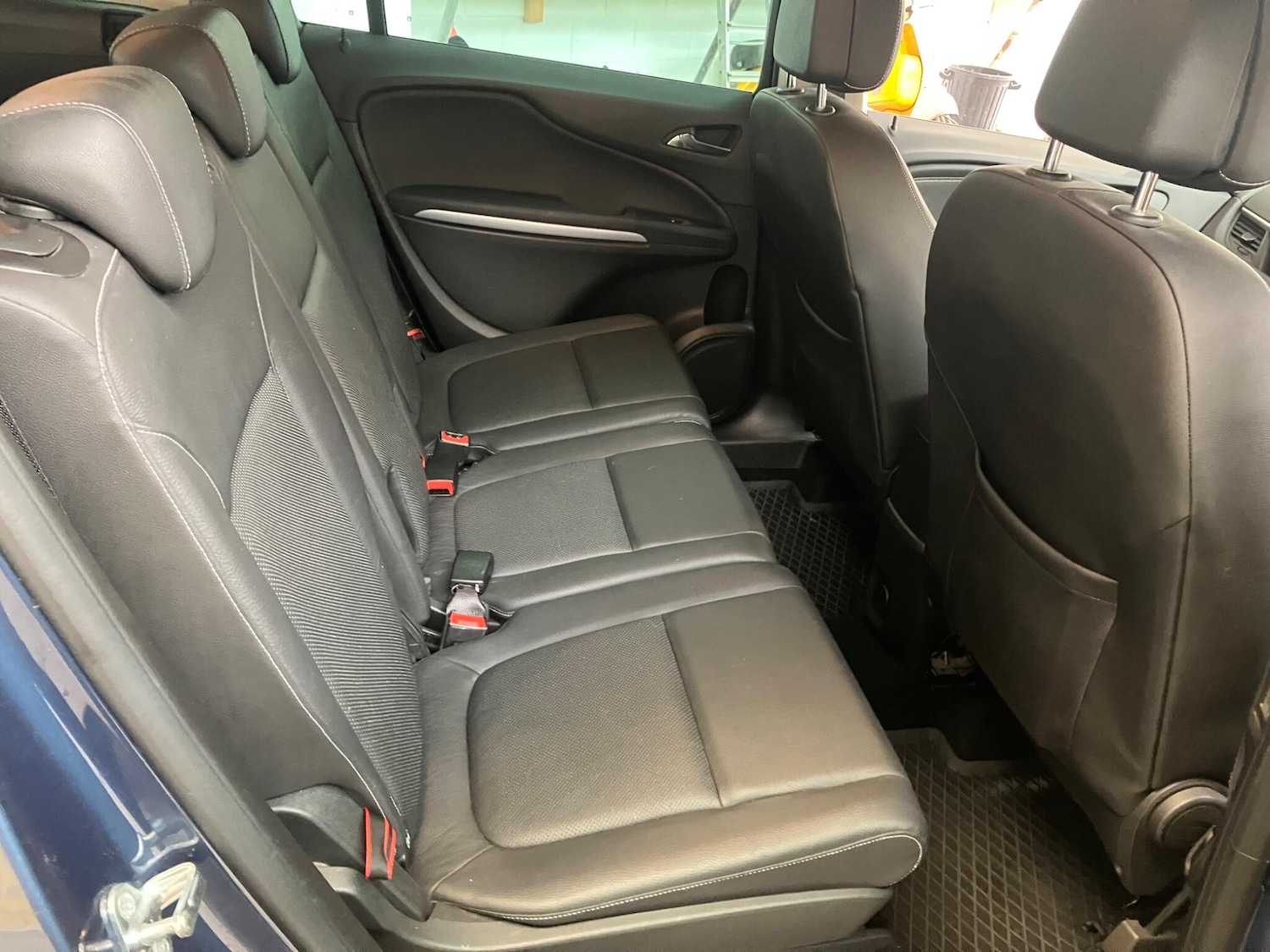 Used Vauxhall Zafira Tourer 2017 for sale - 77670774: Photo 13