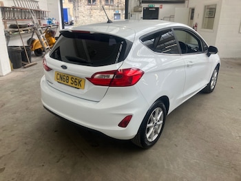 Used Ford Fiesta 2018 for sale - 78950276: Photo