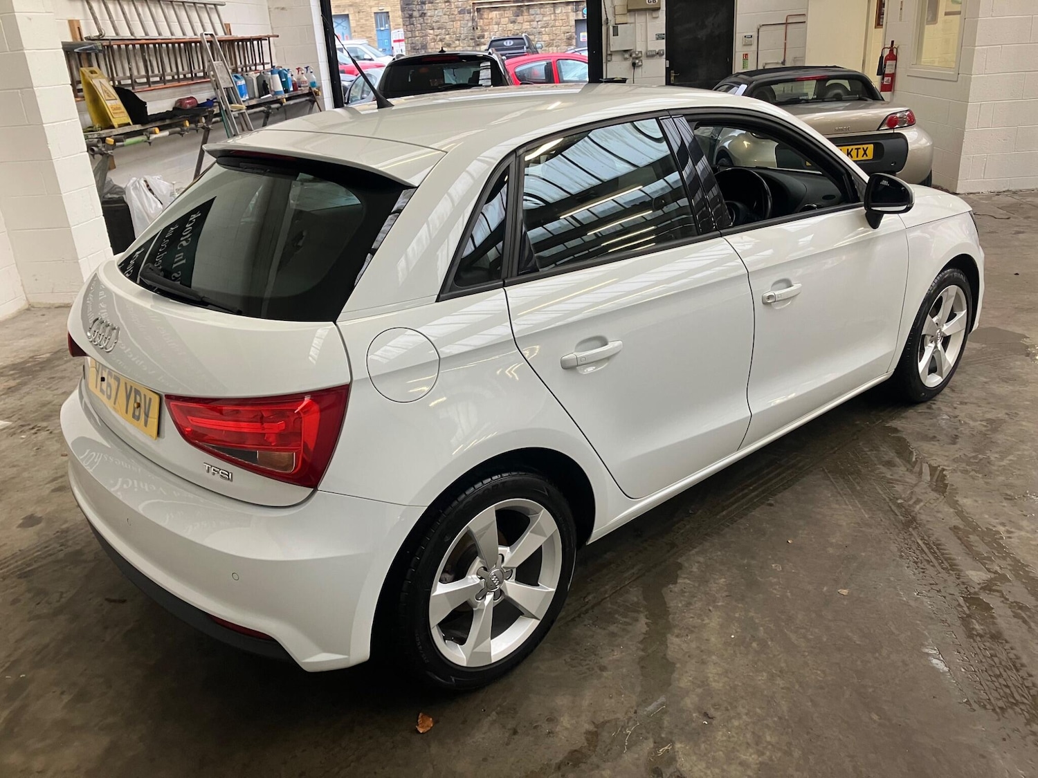 Used Audi A1 2017 for sale - 77305747: Photo 3