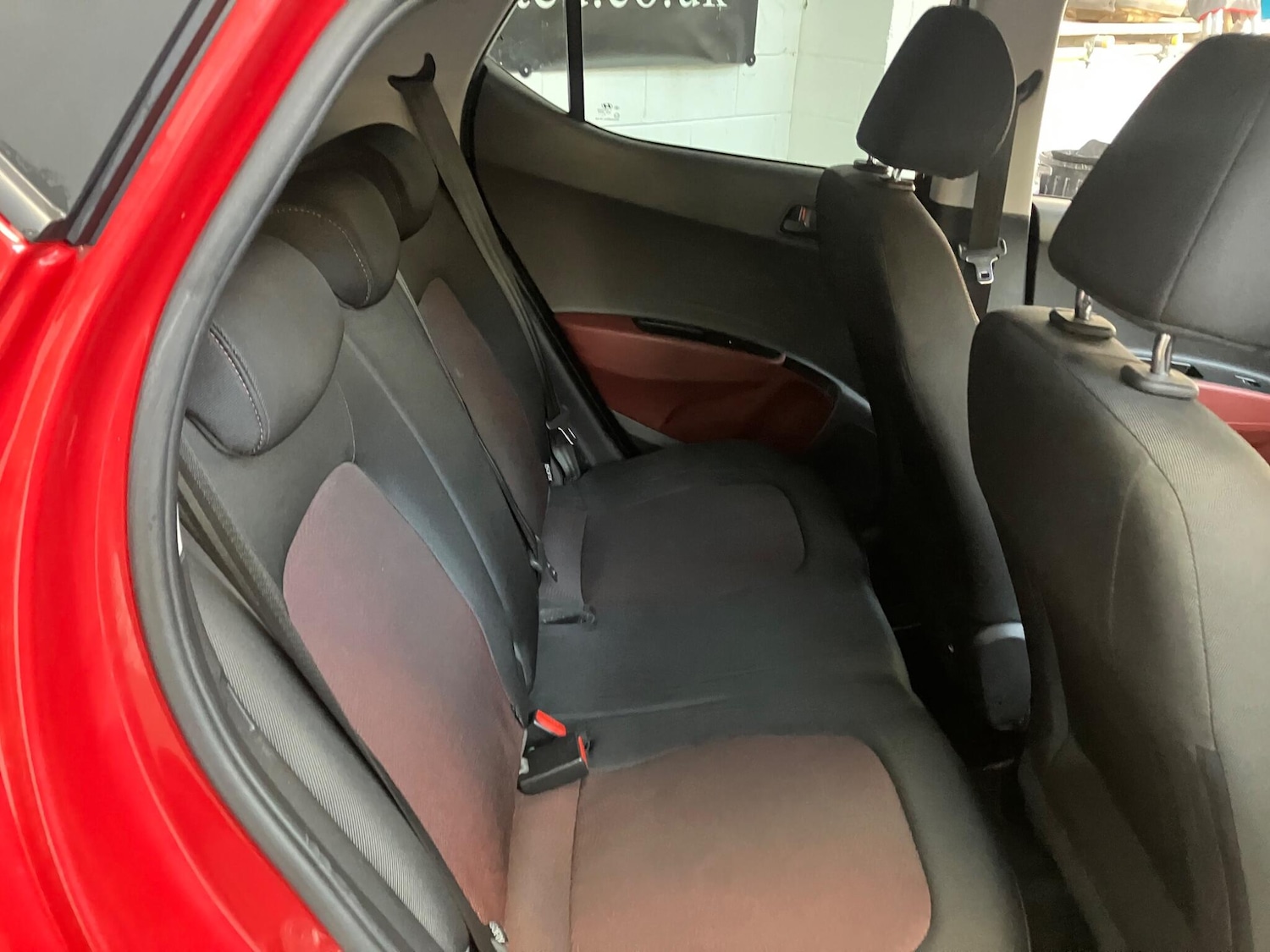 Used Hyundai i10 2017 for sale - 78204606: Photo 11