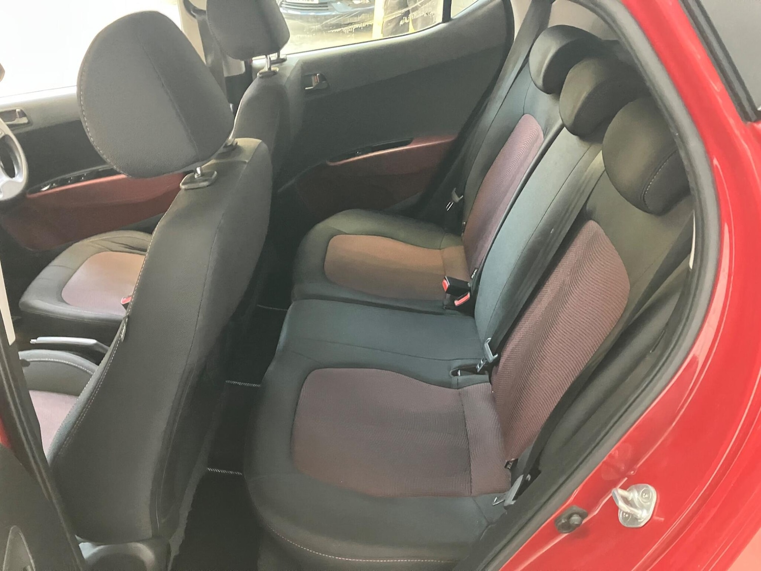 Used Hyundai i10 2017 for sale - 78204606: Photo 12