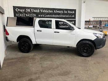 Used Toyota Hilux 2020 for sale - 77815160: Photo