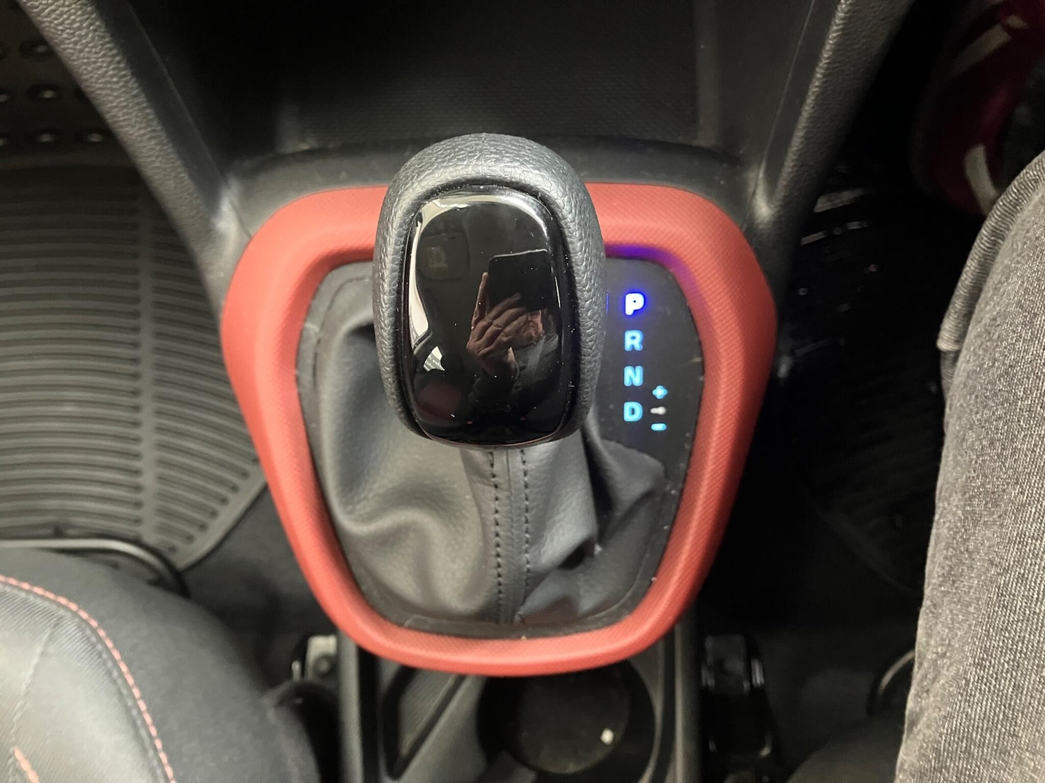 Used Hyundai i10 2018 for sale - 78127571: Photo 21