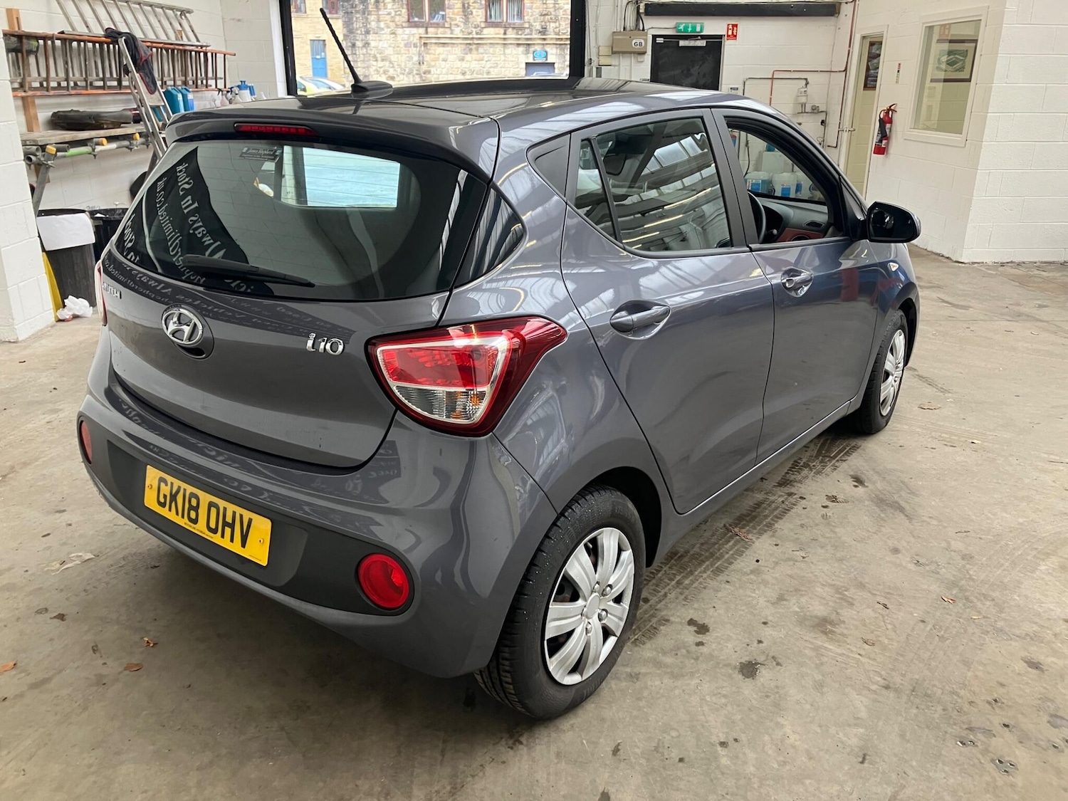 Used Hyundai i10 2018 for sale - 78127571: Photo 3
