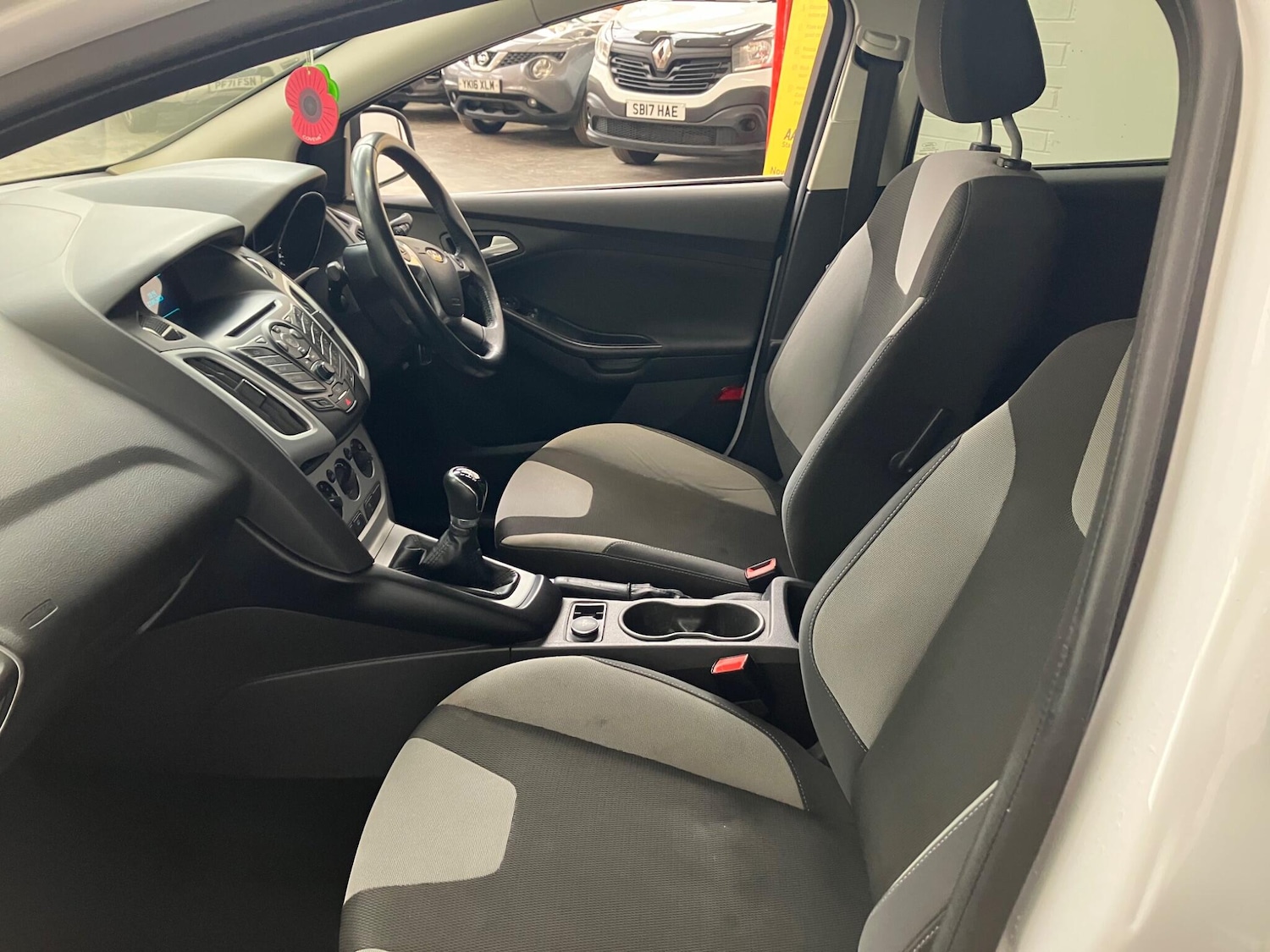 Used Ford Focus 2014 for sale - 77304835: Photo 14