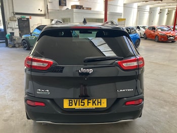 Used Jeep Cherokee 2015 for sale - 78379747: Photo