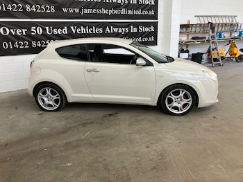 Used Alfa Romeo MiTo 2010 for sale - 77978902: Photo