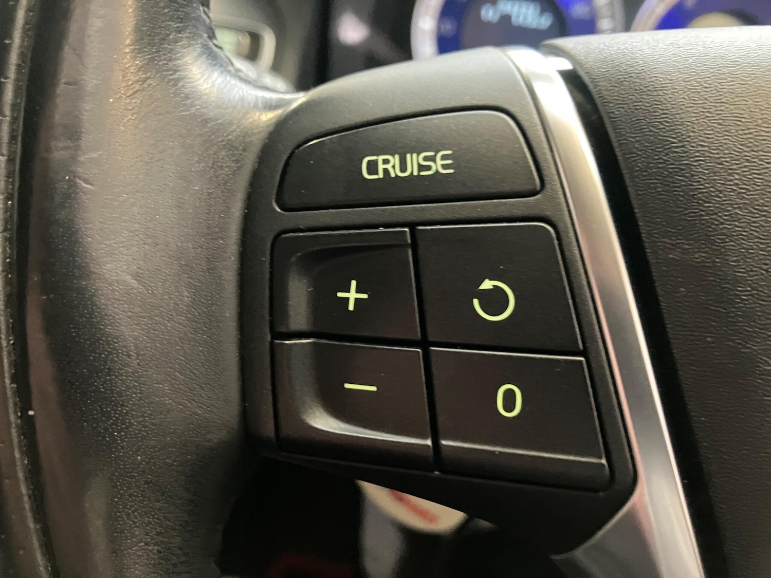 Used Volvo XC60 2011 for sale - 77304873: Photo 25