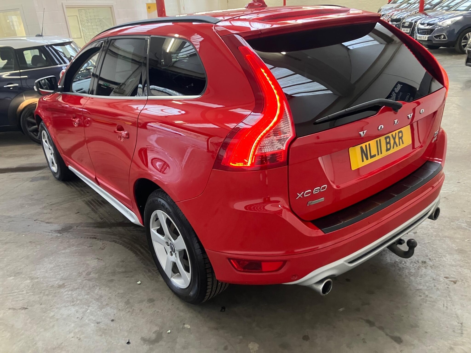 Used Volvo XC60 2011 for sale - 77304873: Photo 5