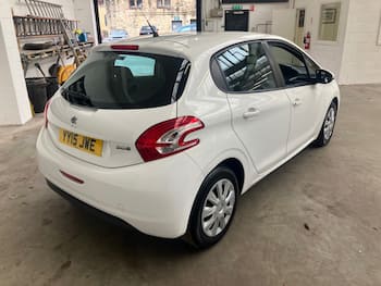 Used Peugeot 208 2015 for sale - 79691681: Photo