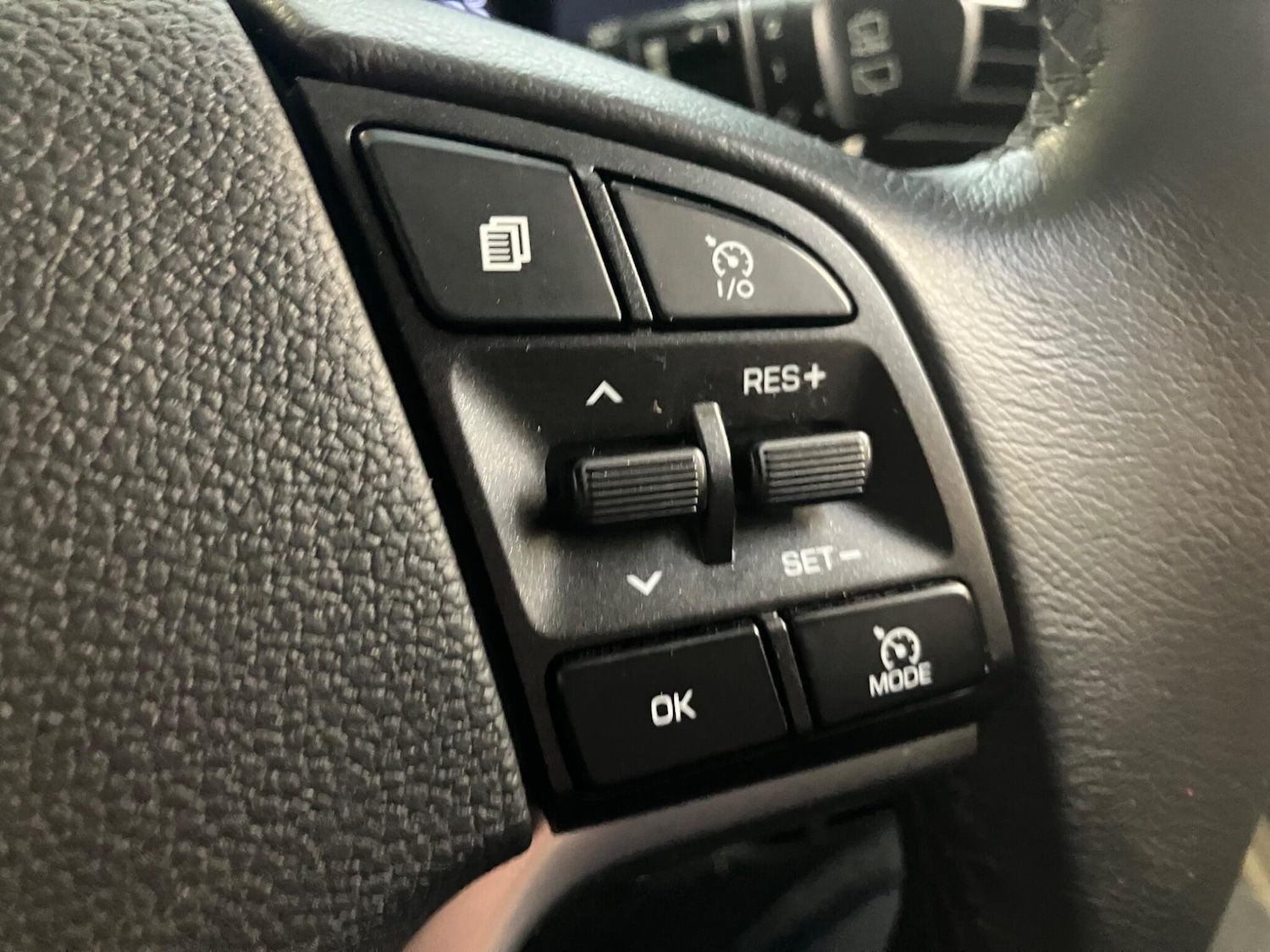 Used Hyundai TUCSON 2018 for sale - 77305691: Photo 24