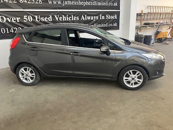 Used Ford Fiesta 2016 for sale - 78993743: Photo