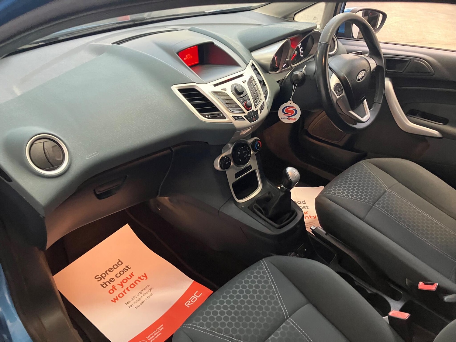 Used Ford Fiesta 2010 for sale - 77304954: Photo 15