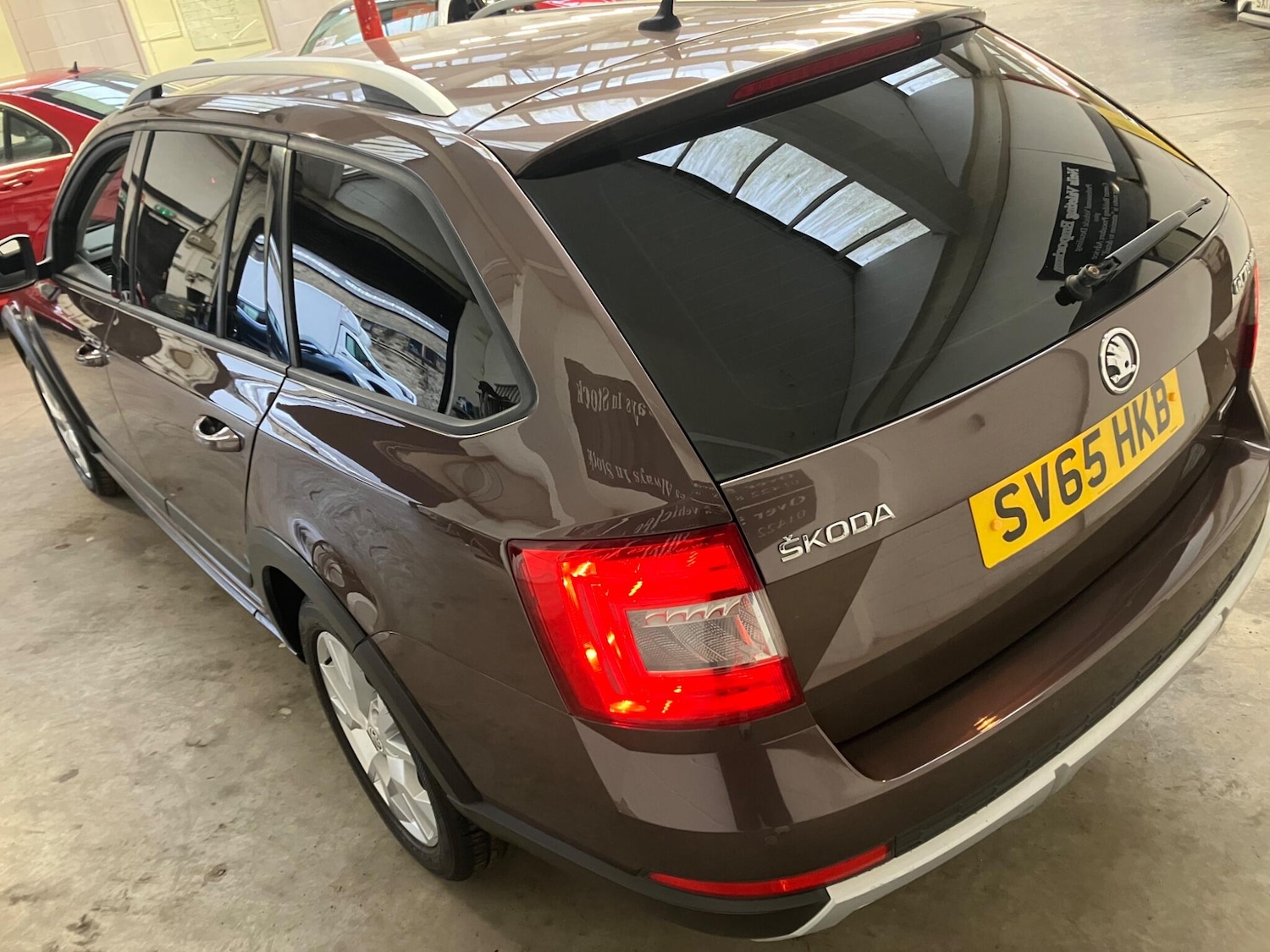 Used Skoda Octavia 2015 for sale - 77306094: Photo 5