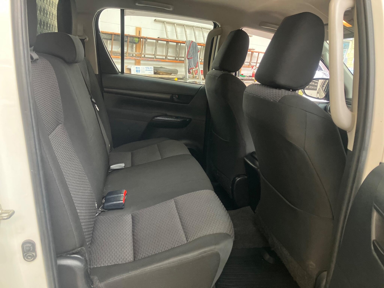 Used Toyota Hilux 2020 for sale - 77925927: Photo 12