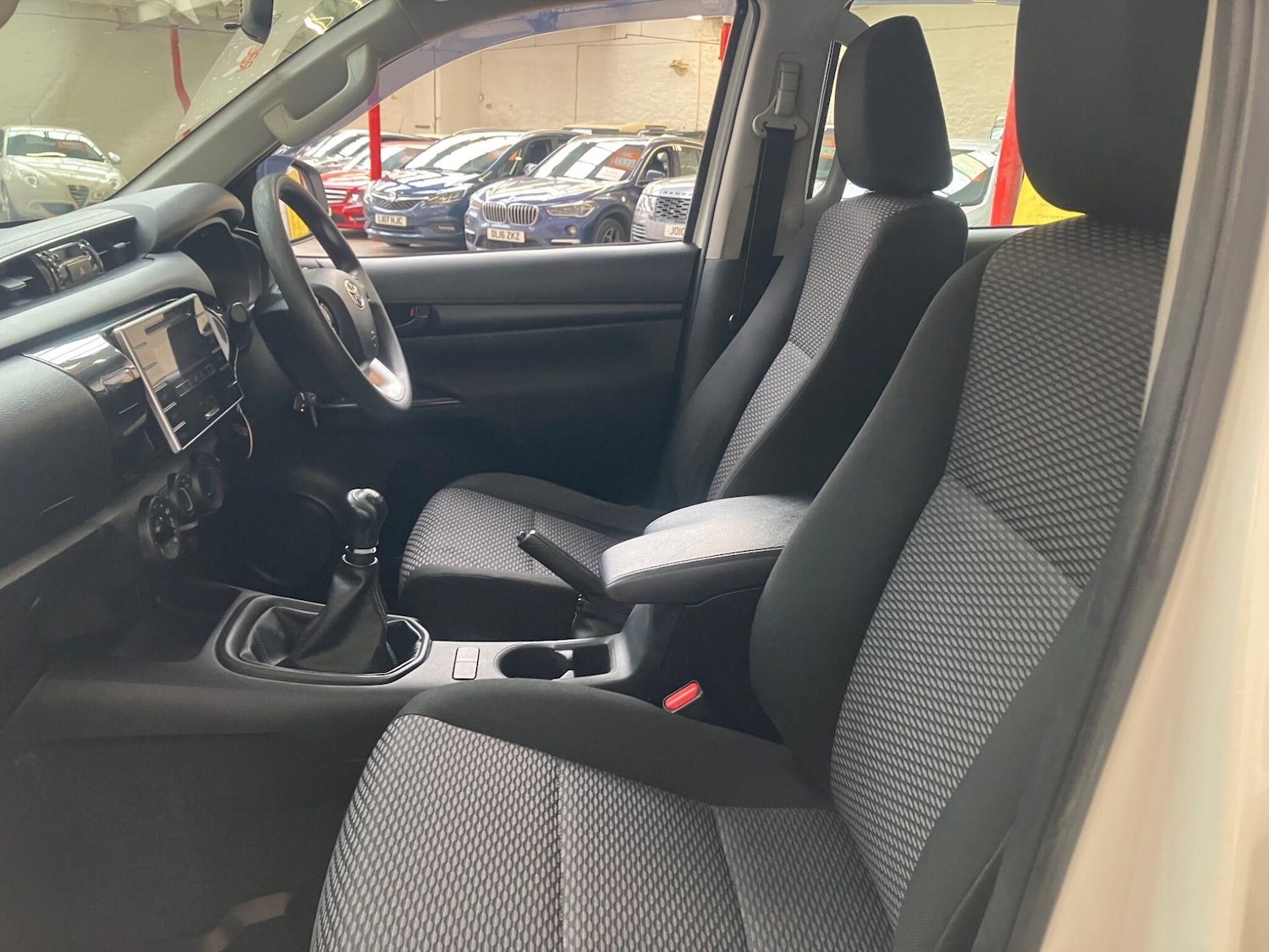 Used Toyota Hilux 2020 for sale - 77925927: Photo 15