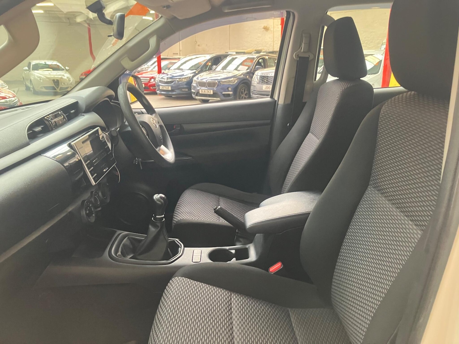 Used Toyota Hilux 2020 for sale - 77925927: Photo 16