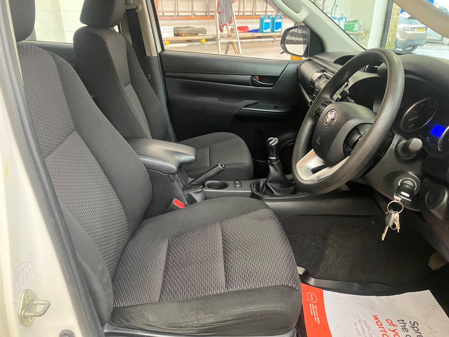 Used Toyota Hilux 2020 for sale - 77925927: Photo 19