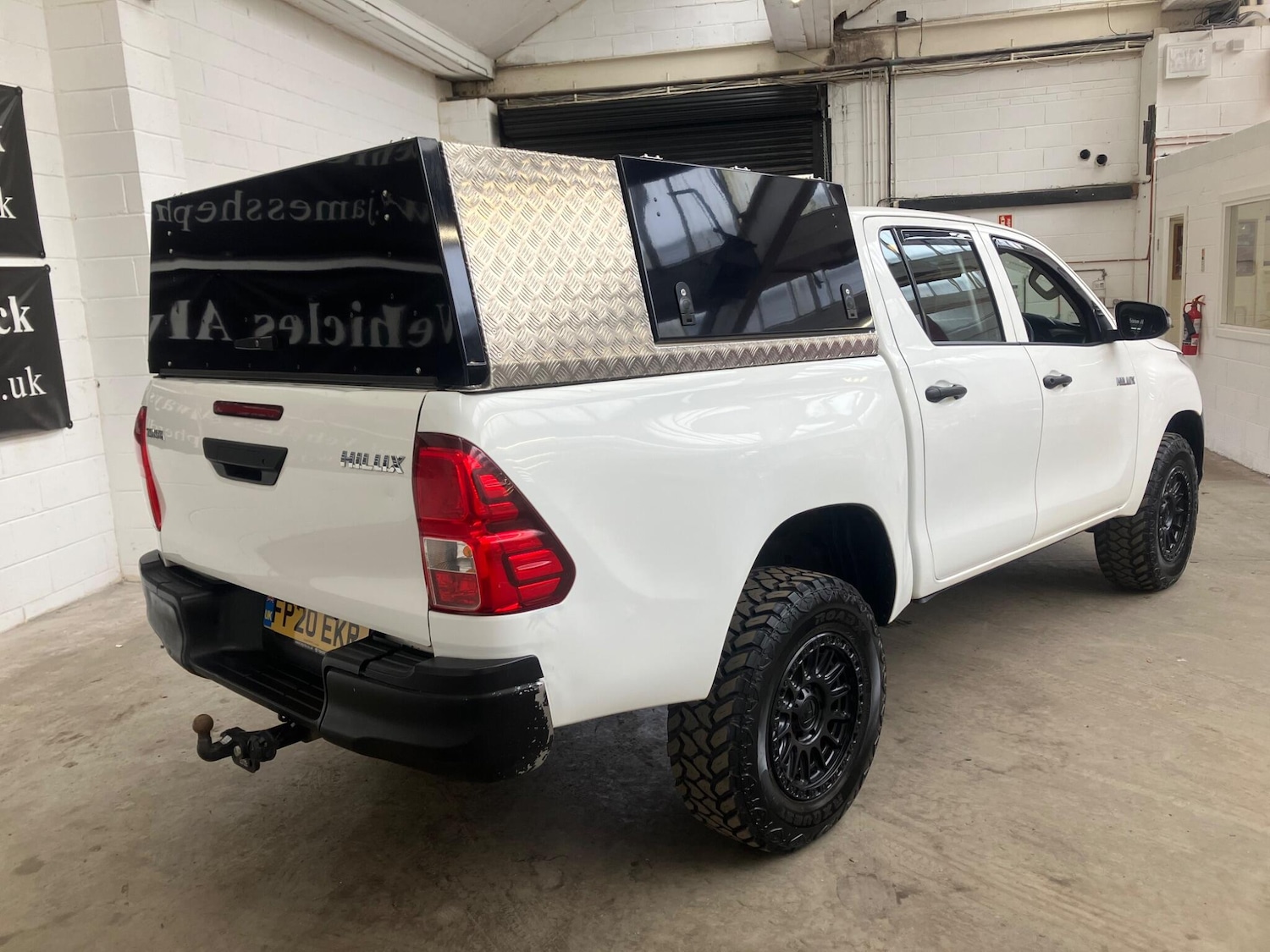 Used Toyota Hilux 2020 for sale - 77925927: Photo 3