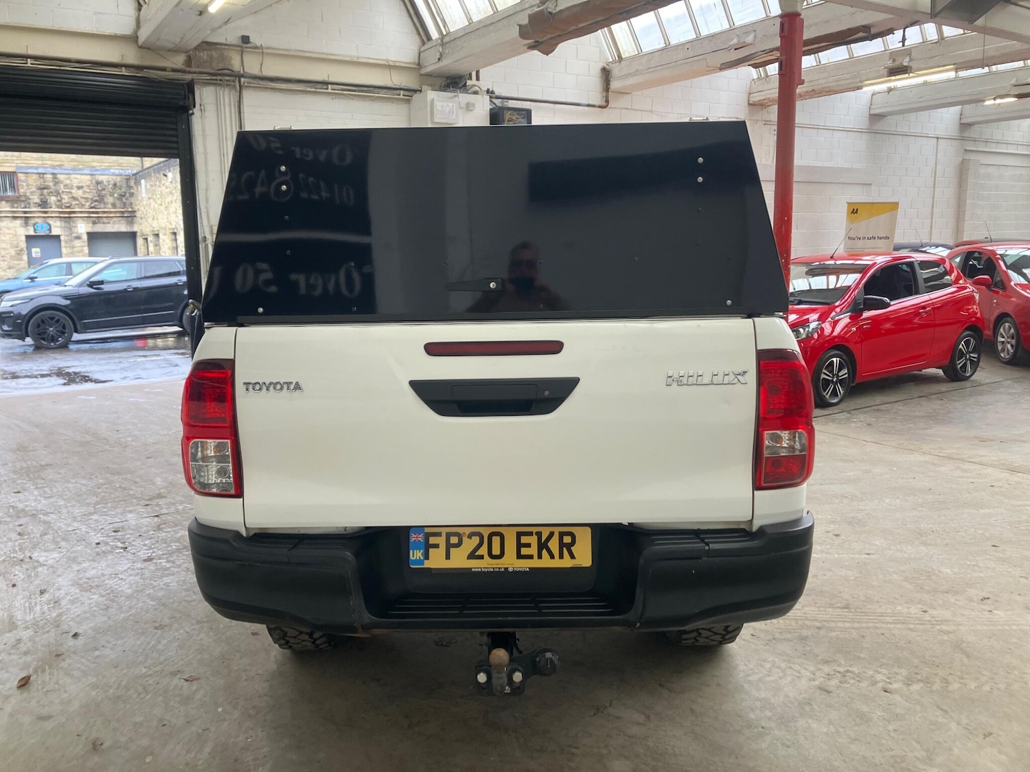 Used Toyota Hilux 2020 for sale - 77925927: Photo 4