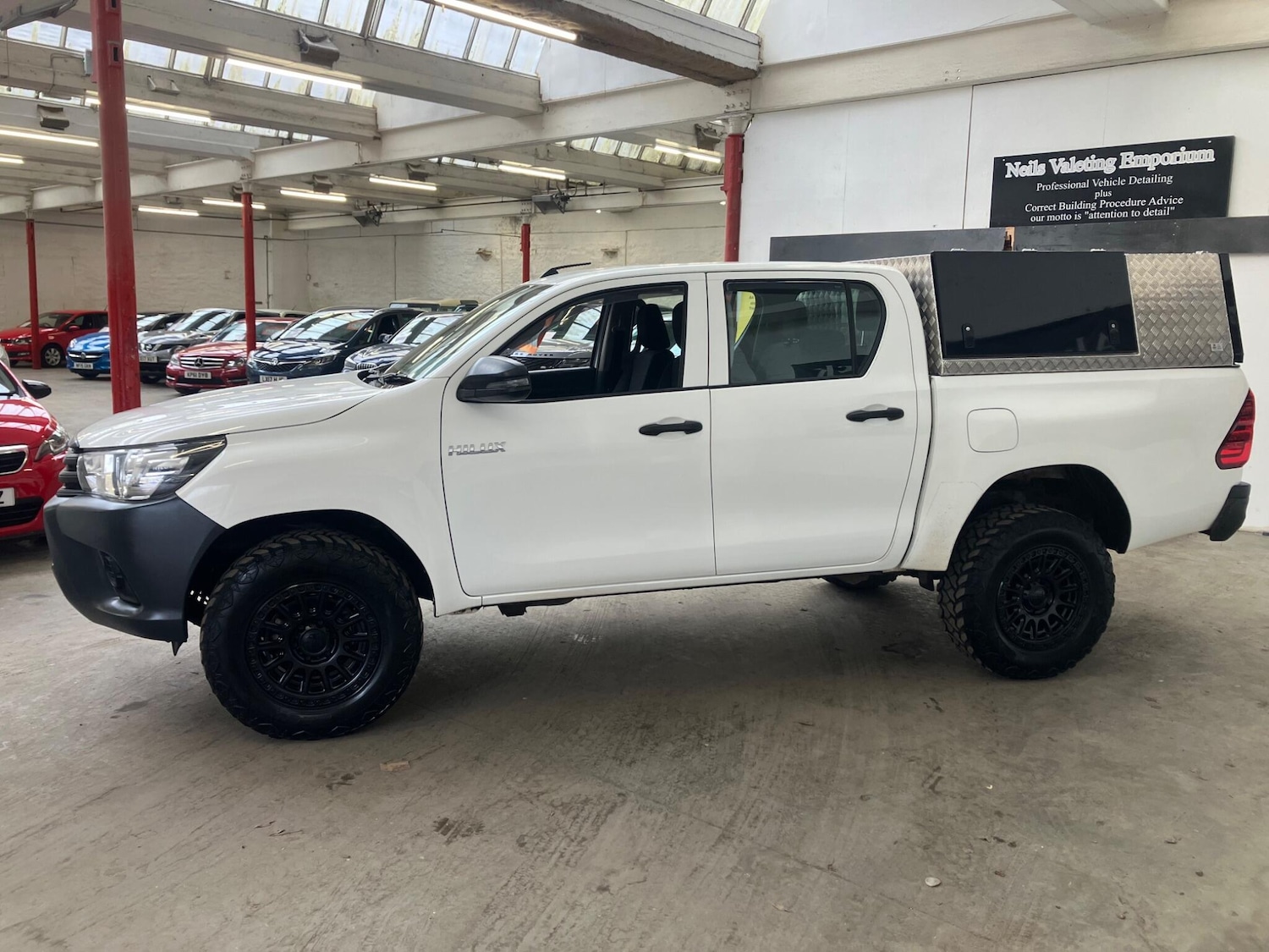 Used Toyota Hilux 2020 for sale - 77925927: Photo 6
