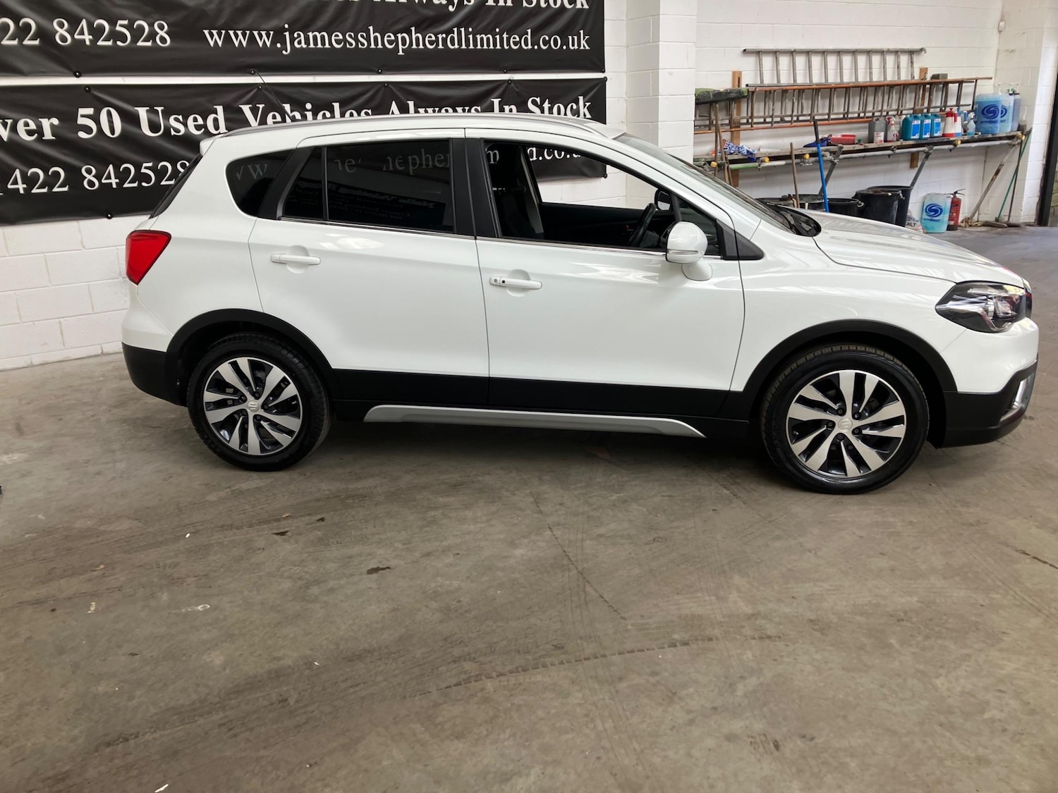 Used Suzuki SX4 S-Cross 2016 for sale - 77306189: Photo 2