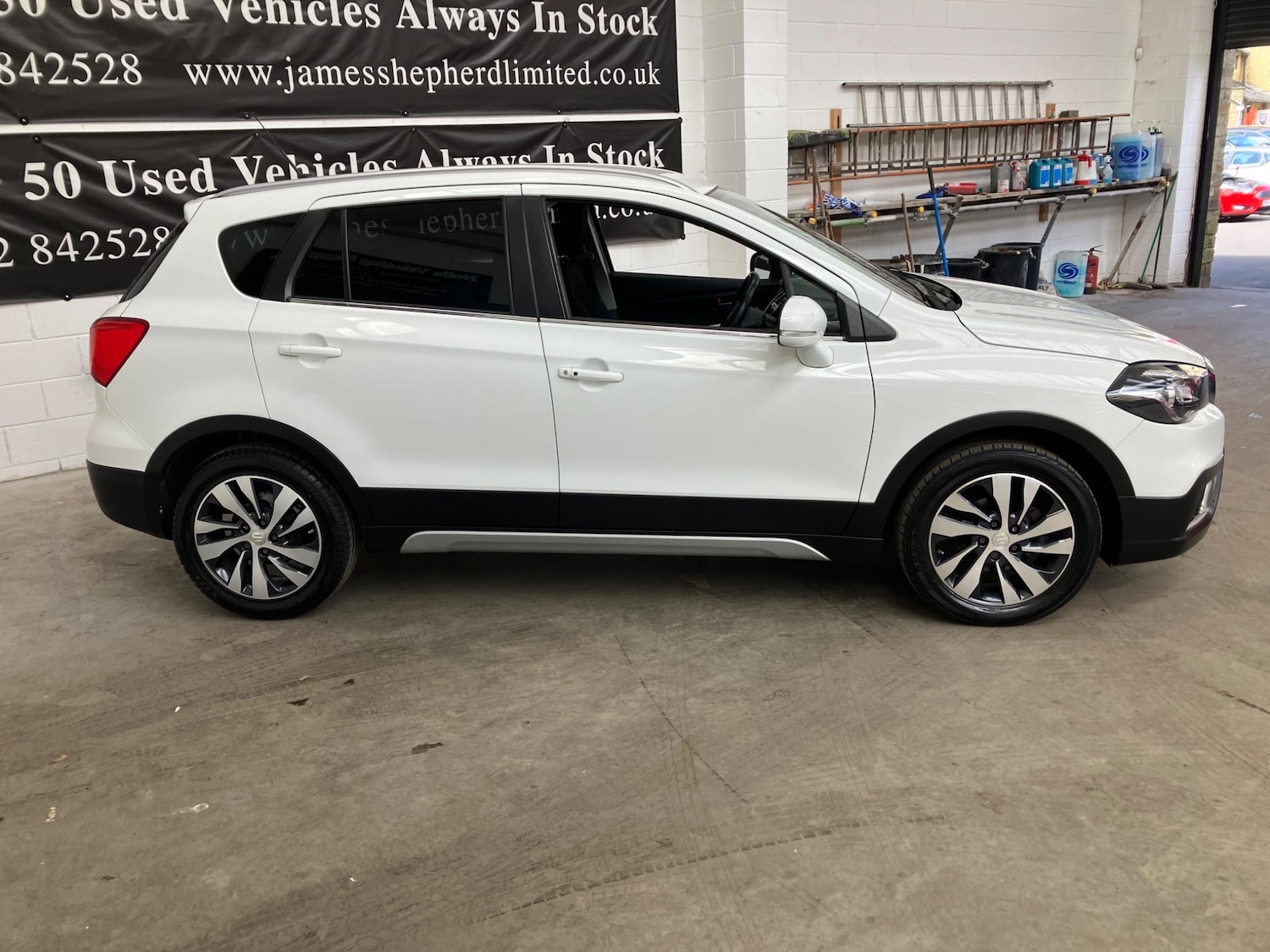 Used Suzuki SX4 S-Cross 2016 for sale - 77306189: Photo 3