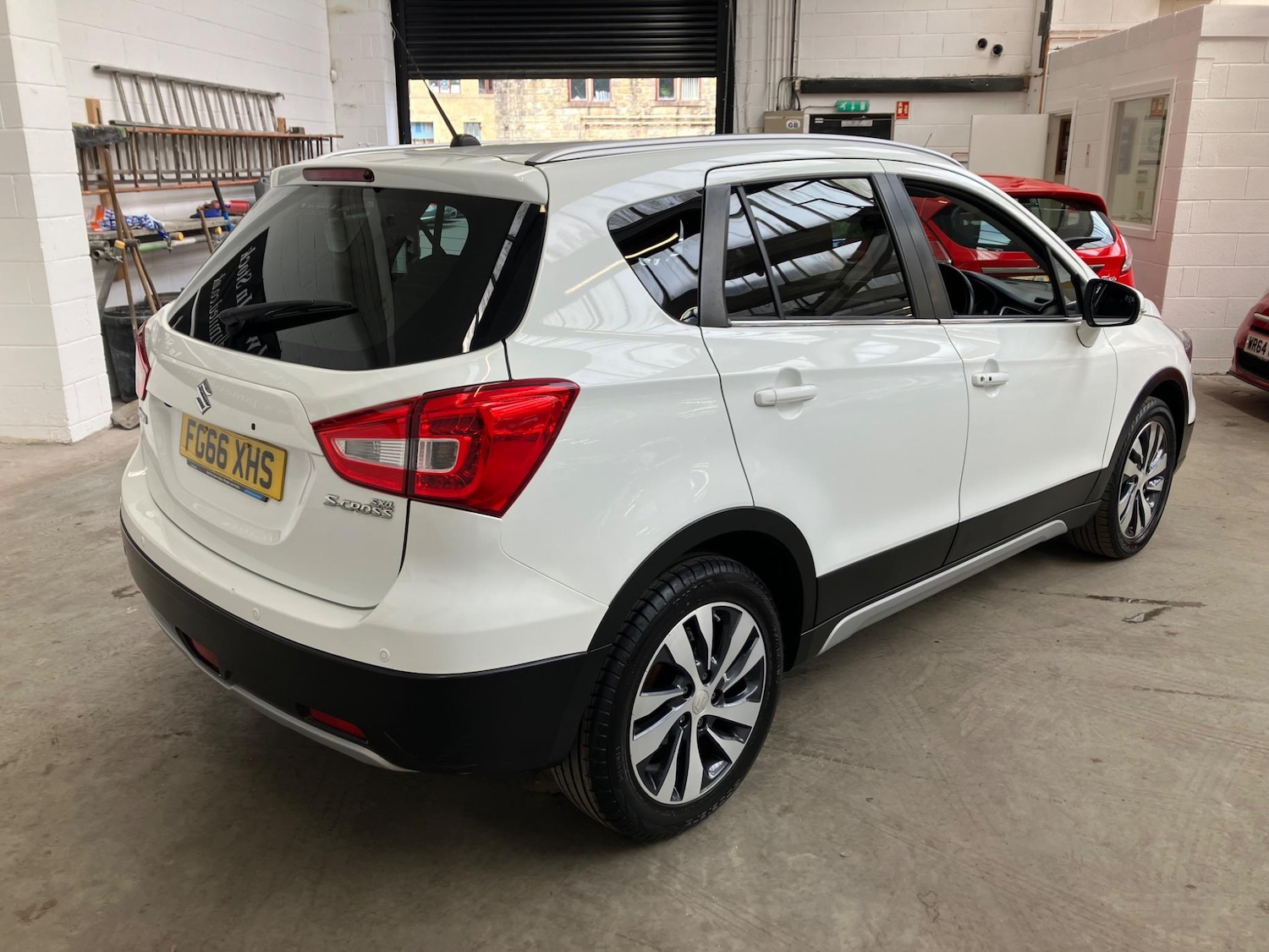 Used Suzuki SX4 S-Cross 2016 for sale - 77306189: Photo 4