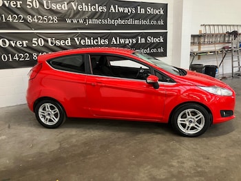 Used Ford Fiesta 2014 for sale - 77305015: Photo