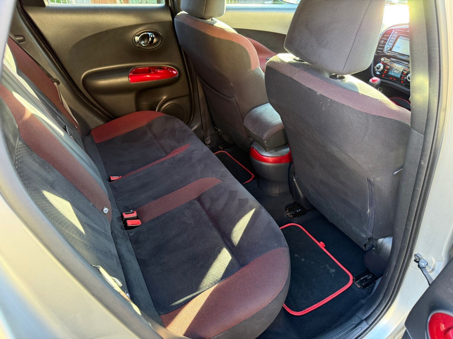 Used Nissan Juke 2015 for sale - 77950536: Photo 9