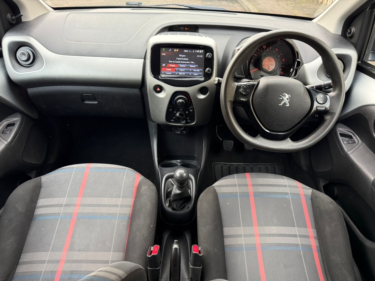 Used Peugeot 108 2015 for sale - 77953728: Photo 11