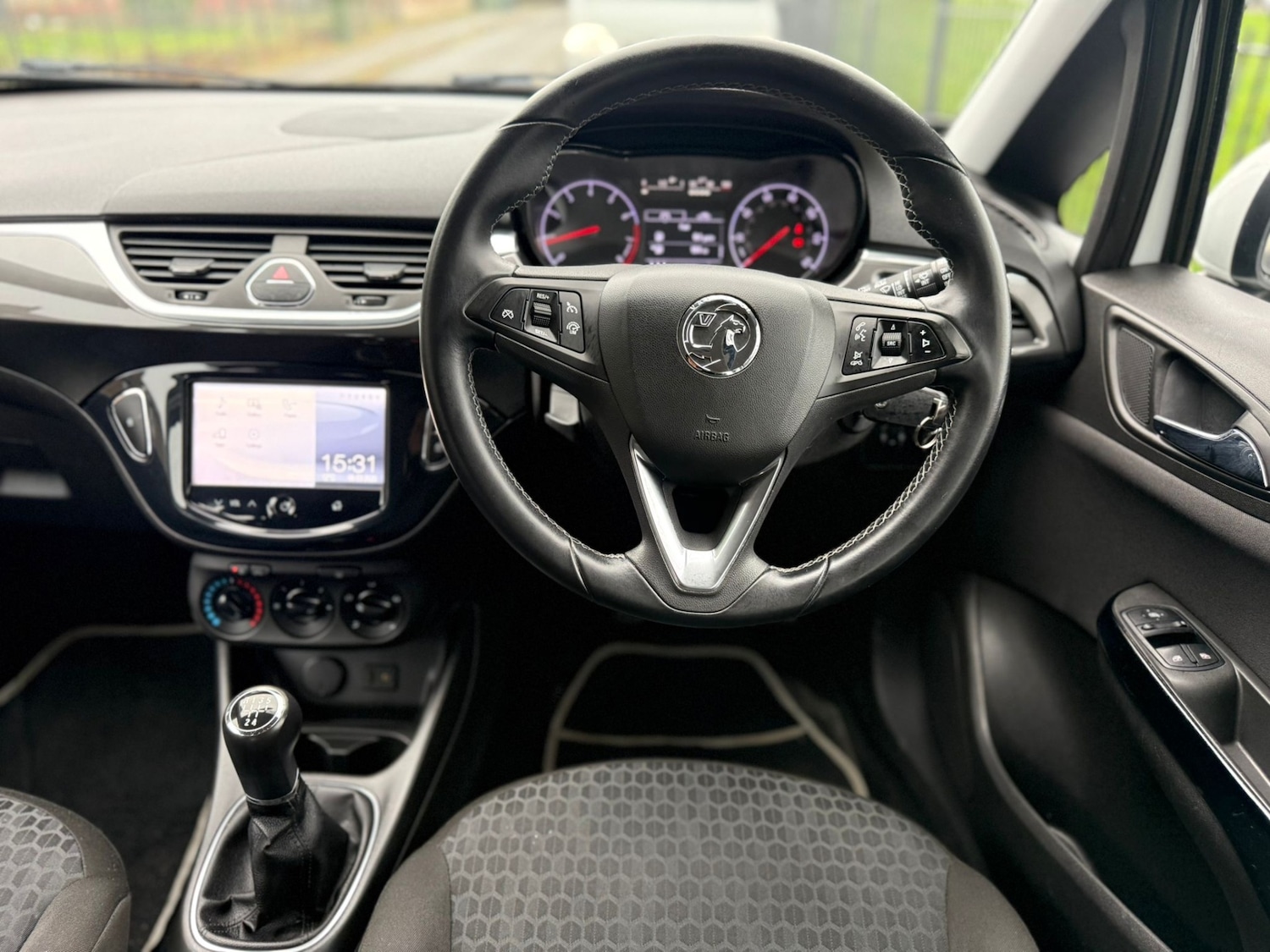 Used Vauxhall Corsa 2015 for sale - 77950553: Photo 11