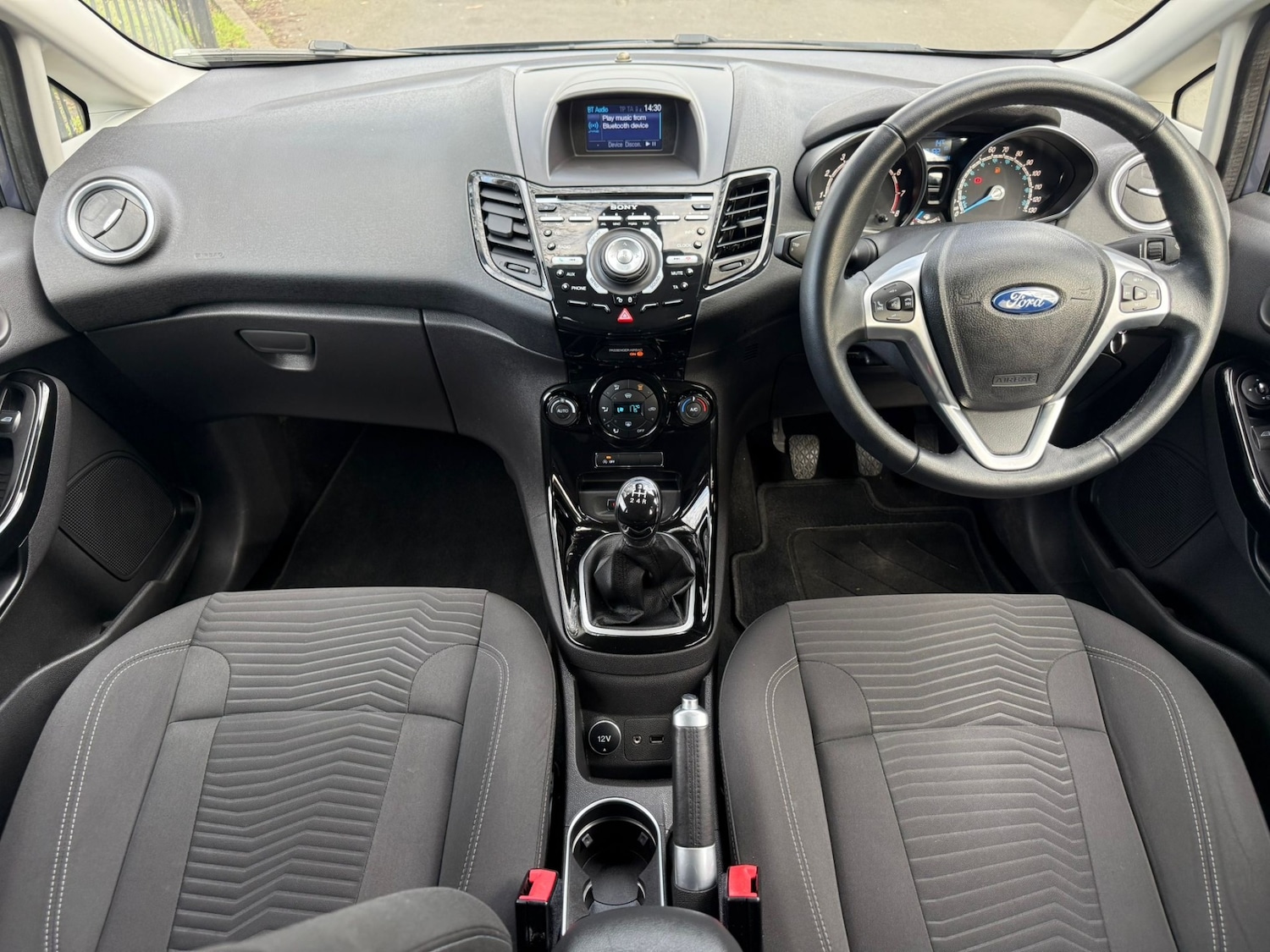 Used Ford Fiesta 2013 for sale - 77953820: Photo 8
