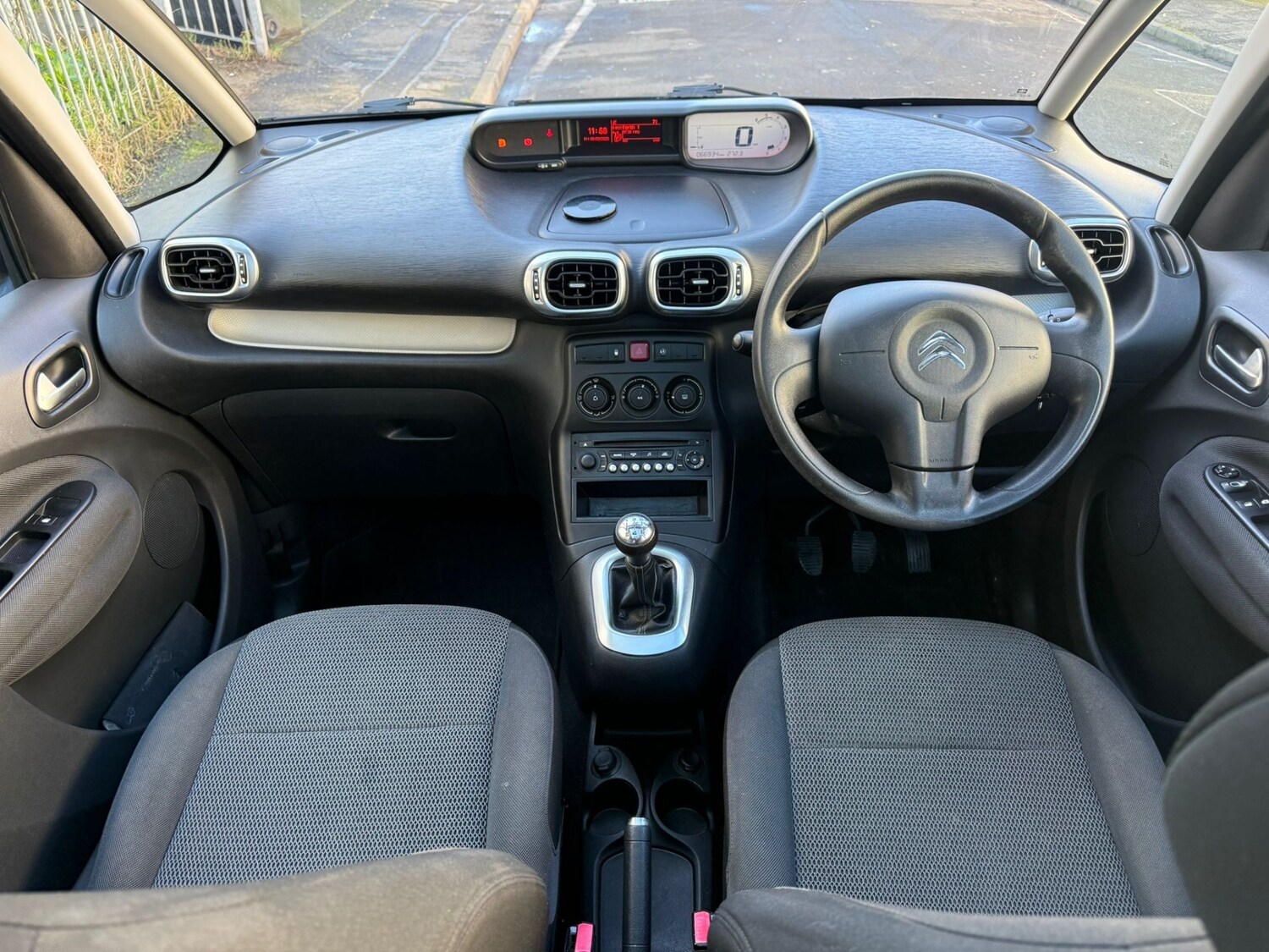 Used Citroen C3 Picasso 2014 for sale - 77953713: Photo 12