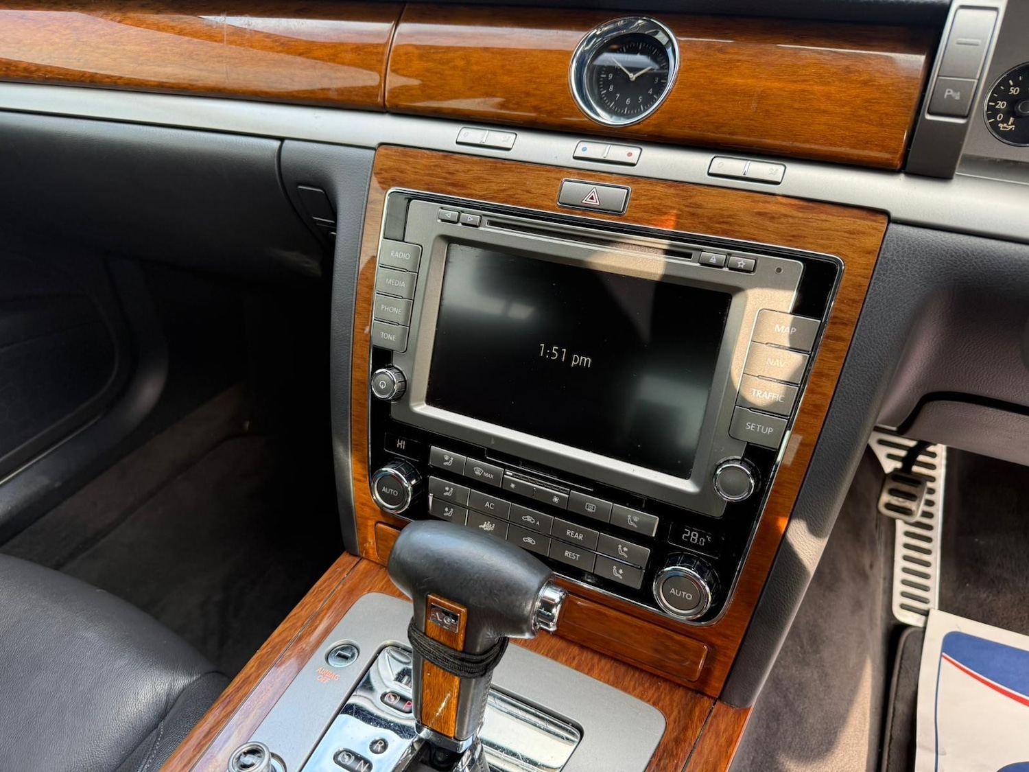 Used Volkswagen Phaeton 2011 for sale - 77723956: Photo 28