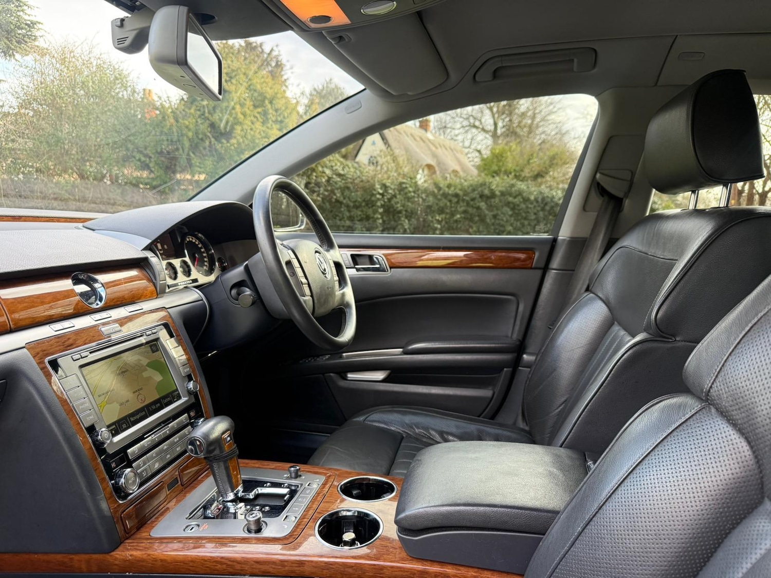 Used Volkswagen Phaeton 2011 for sale - 77723956: Photo 34